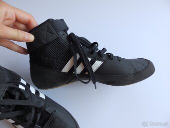 Predám nové adidas tenisky vhodné na box a zápasy č.39 - 2