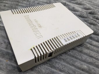 Mikrotik Routerboard 951G 2HnD - 2