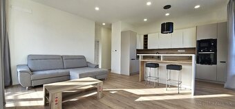 PNORF – nájom zariadeného 2i bytu s balkónom v PANORÁME - 2