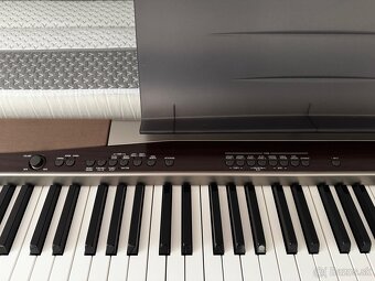 Predám klavír Casio Privia PX-100 - 2