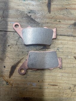 Brzdové platničky ktm exc - 2