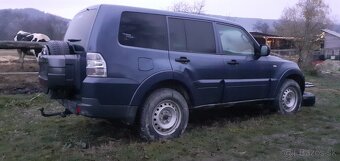 Rozpredam,predam mitsubishi pajero 4 - 2
