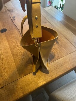 Coccinelle kožena - 2