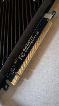 PC komponenty , grafické karty - 2