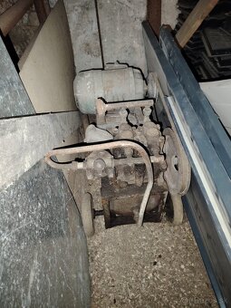 Predam dvojvalcovy kompresor - 2