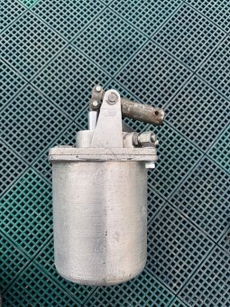 Ručná hydraulická pumpa vyklápacia vlečka - 2