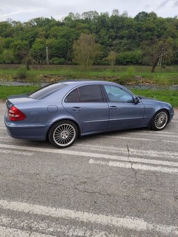 Mercedes E320i 4matic - 2