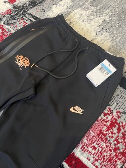 Syna World x Nike tepláky - 2