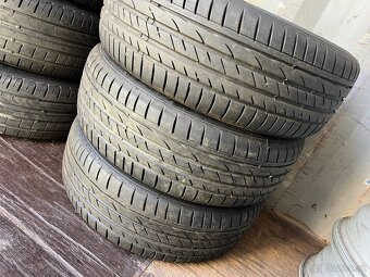 Predám 3 ks diskov Alutec s pneumatikami Laufenn 195/55 R16 - 2