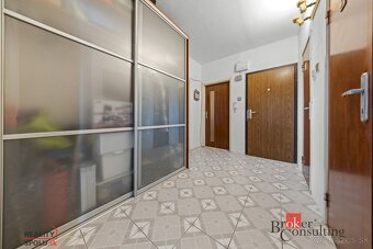 NA PREDAJ svetlý, výborne dispozične riešený 4 izbový byt na - 2