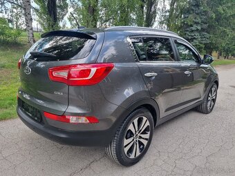 Kia Sportage 2.0 CRDi VGT 4WD EX A/T - 2