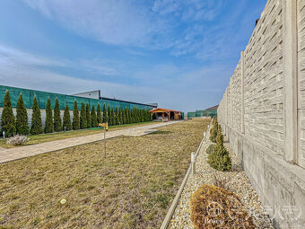BOSEN| Stavebný pozemok s projektom, Lučenec, Torák, 443m2 - 2