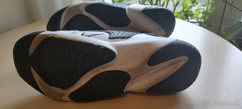 Nike zoom 2K (EUR 44) - 2
