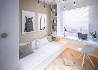 VEĽKORYSÝ 3 IZBOVÝ BYT - 81 m2 - POVAŽSKÁ BYSTRICA, STRED - 2