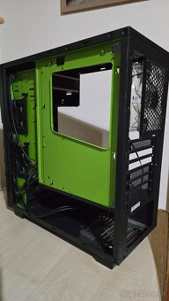 PC skriňa Sharkoon DG7000 - 2