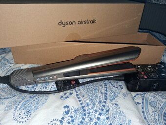 Predavam original Dyson airstrait - 2