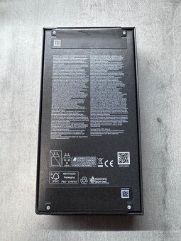 Samsung Galaxy S25 - 2