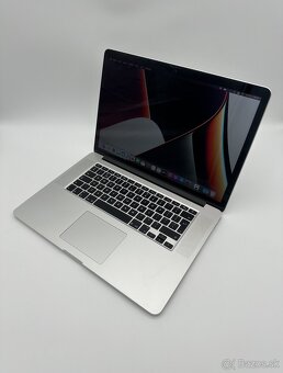MacBook Pro 15" 2015 Silver (i7/16/256GB) + DARČEK - 2