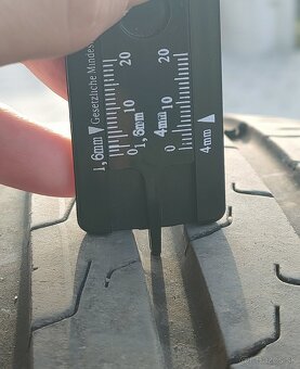 CONTINENTAL 235/50R19 99V EcoContact 6 - 2