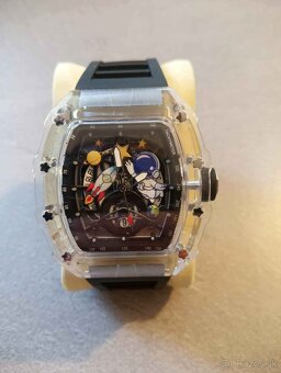 Zaujímavé imidžové hodinky, nové - 2
