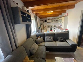 Na predaj 7-izbový rodinný dom na Bystričke - Znížená cena - 2