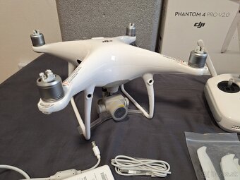 DJI Phantom 4 Pro V2 - 2