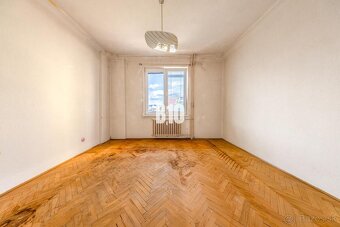 MENŠÍ 3,5 IZBOVÝ BYT PRIPRAVENÝ NA PRERÁBKU PODĽA VÁS - MART - 2