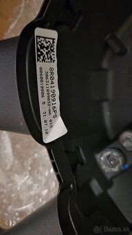 Volant a hlavica Audi A3 S3 8P - 2