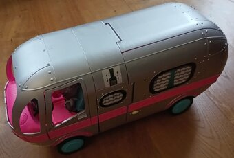 LOL karavan strieborný - 2