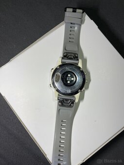 Garmin  Fenix 5S Plus - 2
