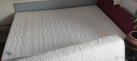 Kožená manželská posteľ s matracom - 2