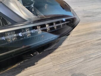 VW GOLF 7 R PRAVE SVETLO LED - 2