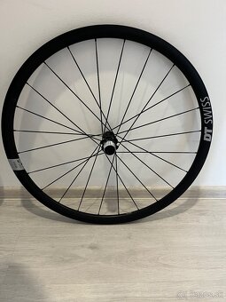 DT Swiss E1800 DB 28" - 2