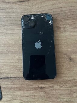 Iphone 13 ešte v záruke - 2