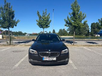 BMW 520d F10 2011 - 2