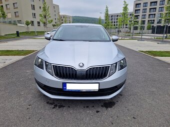 Škoda OCTAVIA III - 2