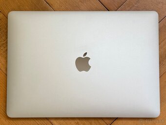 MacBook Air 13" 2019 Silver 256GB - 2