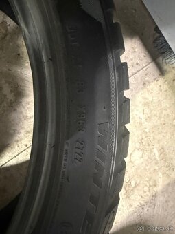 Predám zimné pneumatiky Pirelli 275/35 R19 runflat - 2