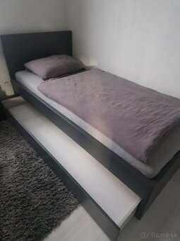 Predám kvalitnú posteľ - 2