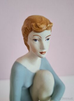 Retro soška Royal Dux - 2