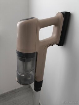 Tyčový vysávač Electrolux 600 Clean - 2