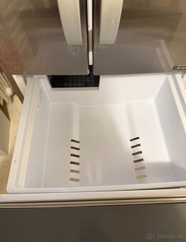 Predám chladnicku Hotpoint Ariston - 2