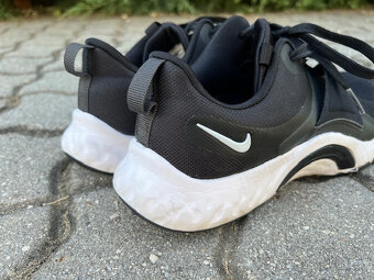 NIKE fitnes obuv - 2