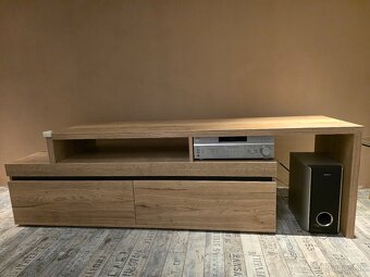 Komoda pod TV - 2