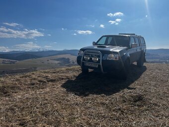 Nissan Navara D22 - 2