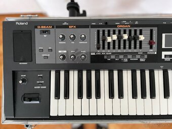 Keyboardy – Roland V Combo VR-09 (case + stojan 2-poshodový) - 2