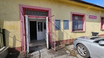 Na prenájom obchodné priestory Tornaľa, budova 240 m2 - 2