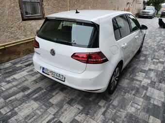 Volkswagen e-golf - 2
