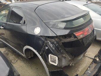 Honda Civic Ufo Rozpredám - 2