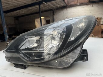 Opel corsa D svetlo - 2